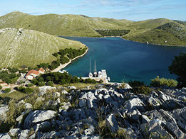 Segelyacht-mit-Skipper-Nature-30