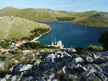 Segelyacht-mit-Skipper-Nature-30