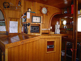Segelyacht-mit-Skipper-Boot-Interior-06